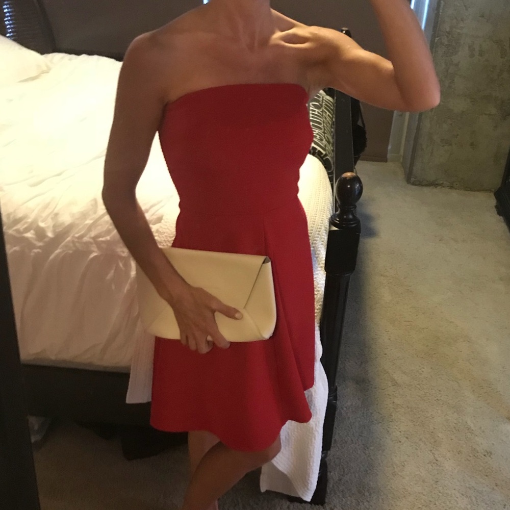 NWOT Red limited strapless dress